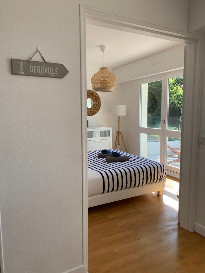 Trouville, Appartement Renove Avec Grande Terrasse Au Calme المظهر الخارجي الصورة