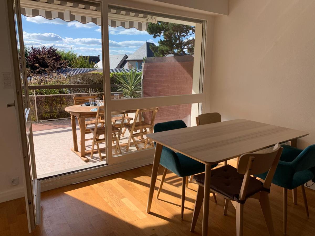 Trouville, Appartement Renove Avec Grande Terrasse Au Calme المظهر الخارجي الصورة